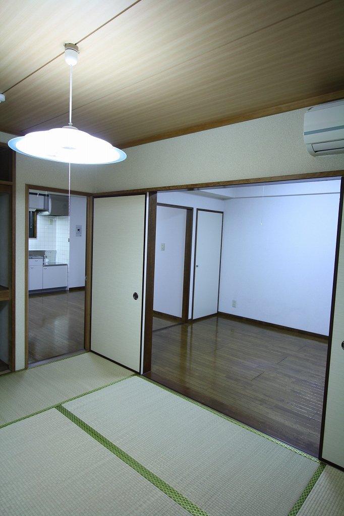 Living and room