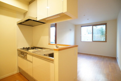 Living and room. 12.5 Pledge of LDK!