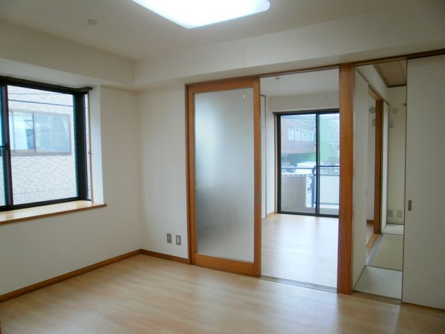 Living and room
