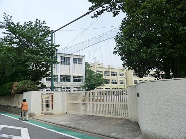Primary school. Ota Ward Aioi to elementary school 163m