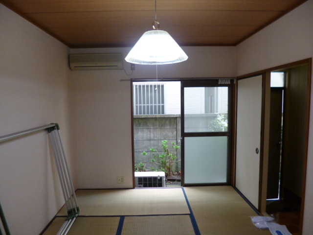 Living and room