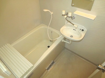 Bath. Bathroom