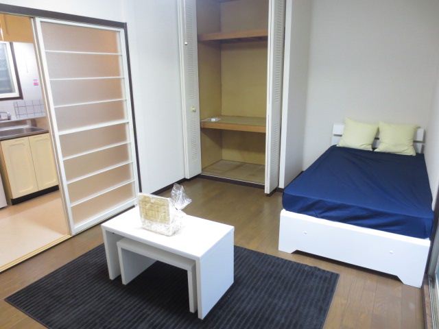 Living and room