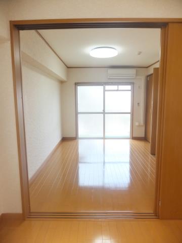 Other room space