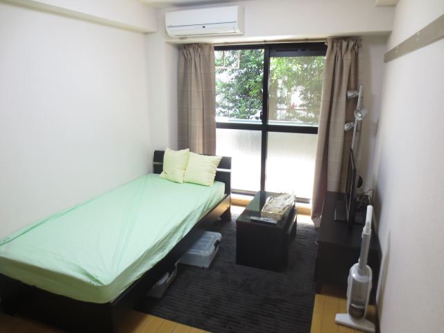 Living and room
