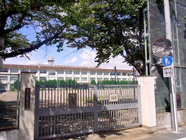 Junior high school. 1019m to Ota Ward Hasunuma Junior High School