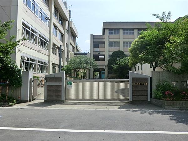 Junior high school. 967m to Ota Ward Omori tenth junior high school