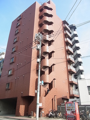 Building appearance. Omorimachi 8-minute walk from the train station