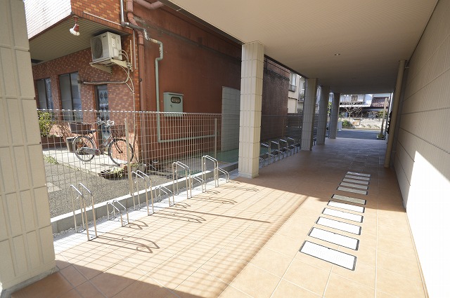 Other common areas. bicycle parking space ☆