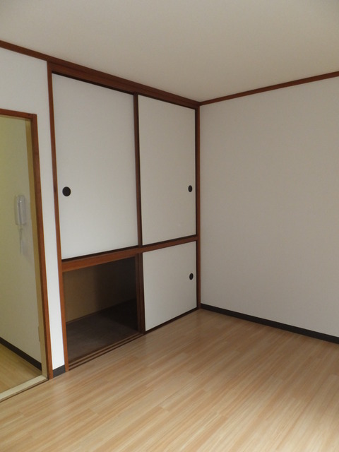 Living and room. Western-style 6 tatami