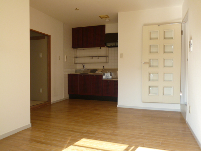 Kitchen. dining