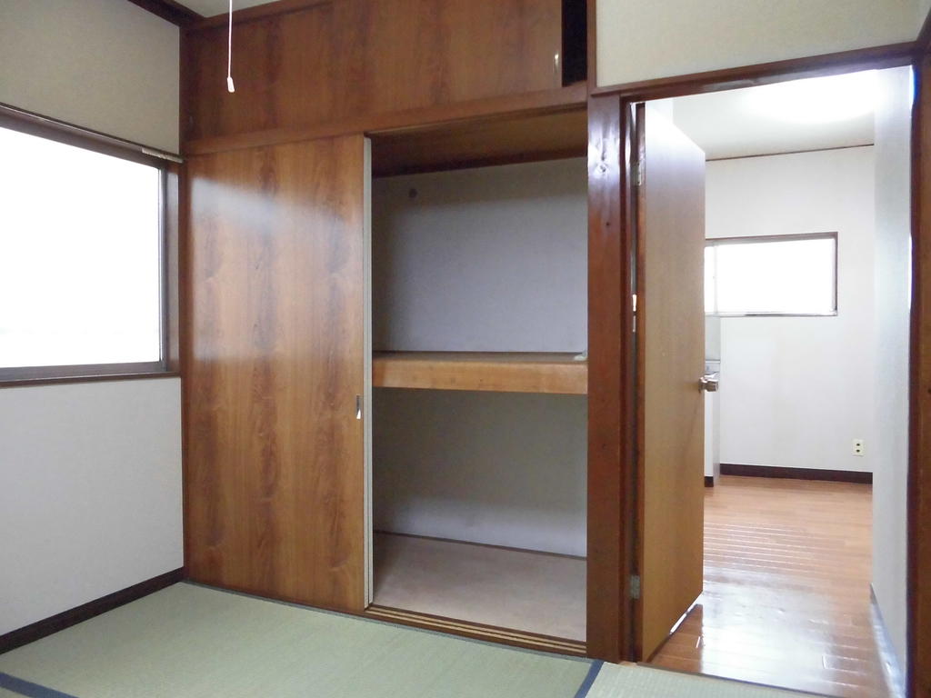 Living and room. Large storage