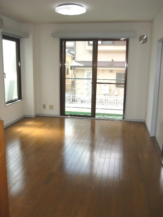 Living and room
