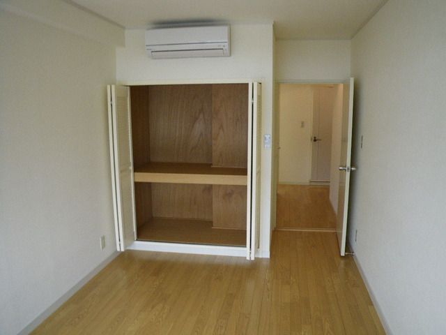 Other room space