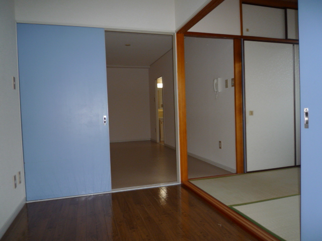 Living and room