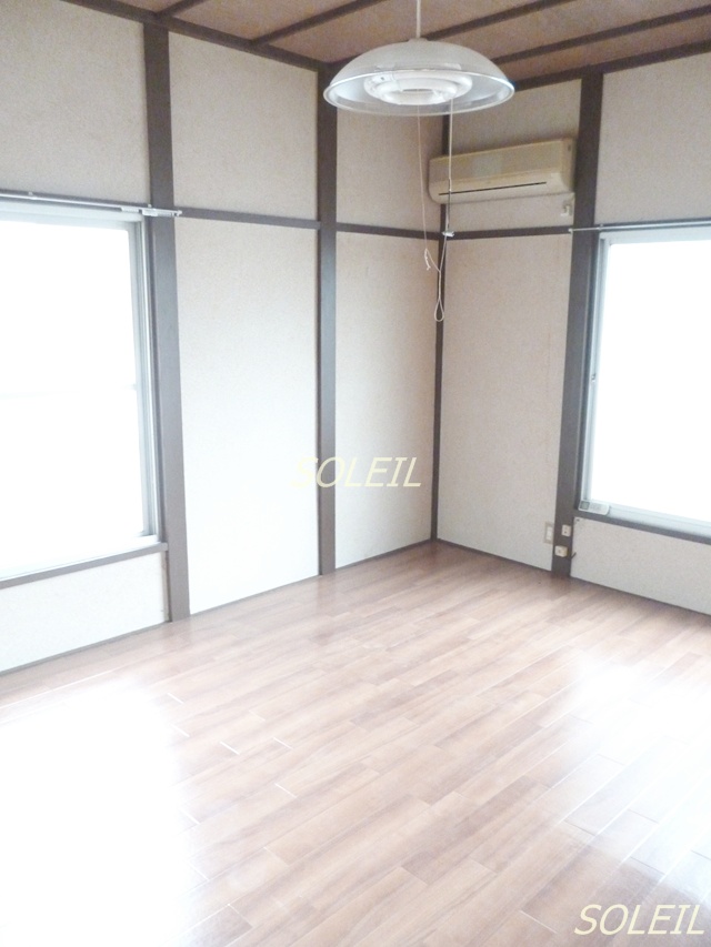 Living and room