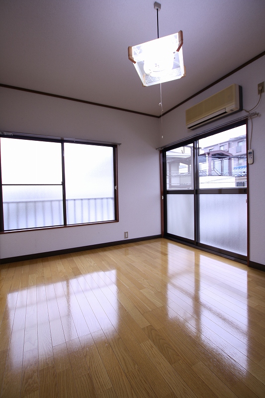 Living and room