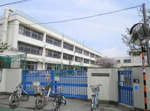 Primary school. Kitakojiya up to elementary school (elementary school) 139m