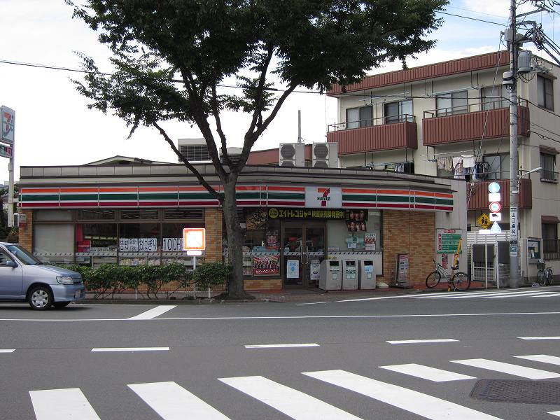 Convenience store. 217m to Seven-Eleven (convenience store)