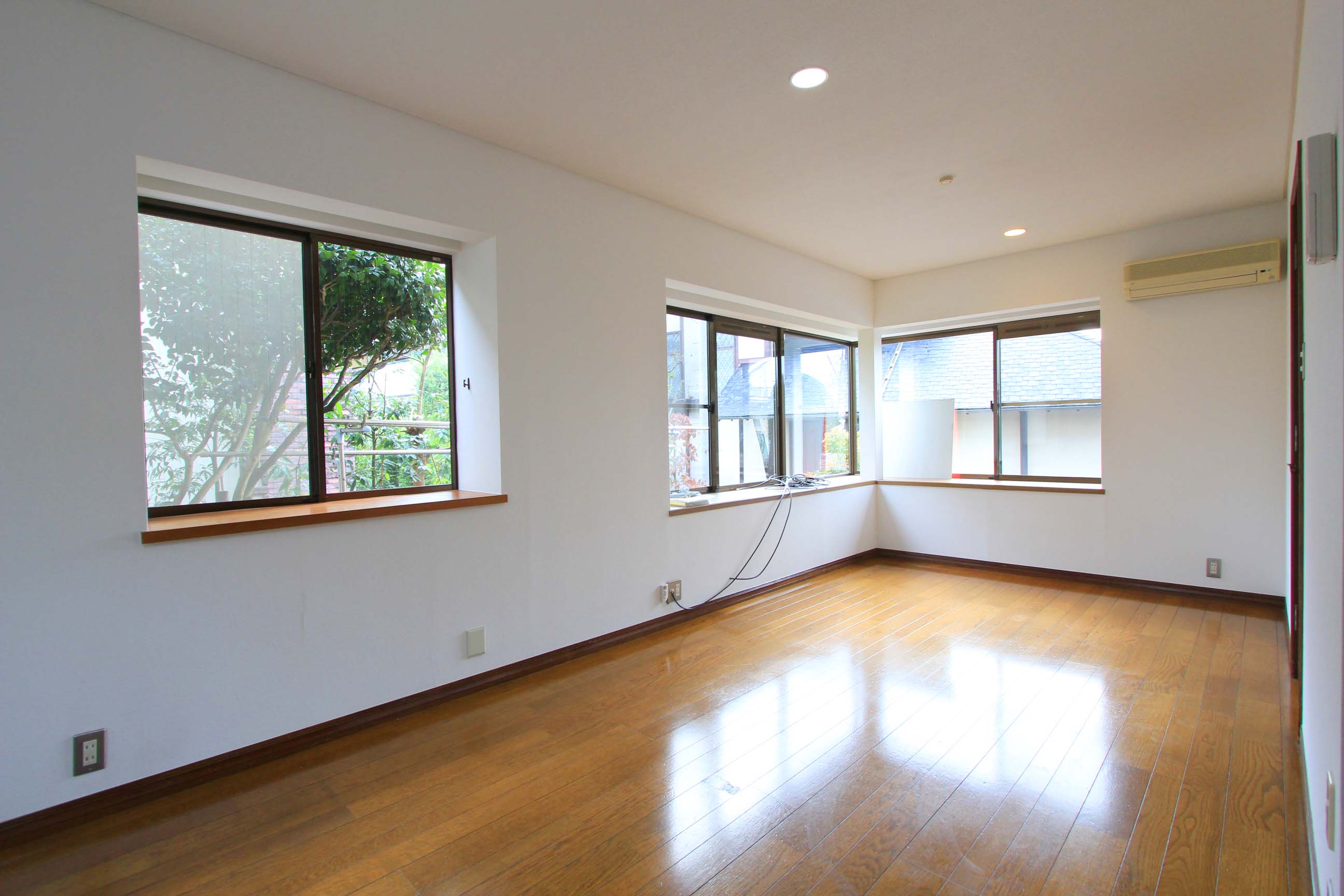 Living and room