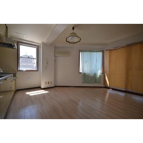 Living and room