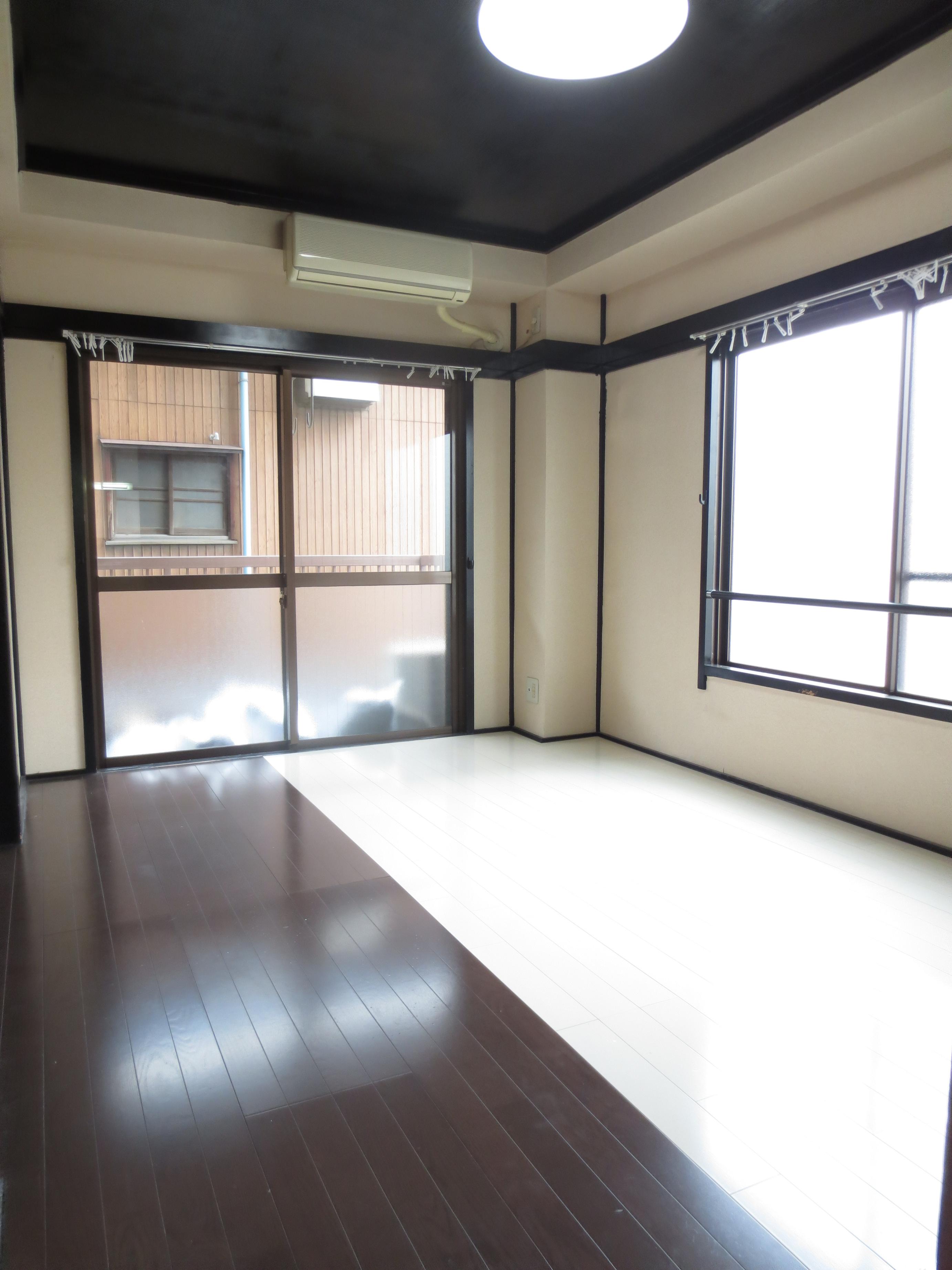 Living and room
