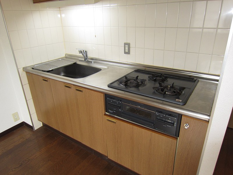 Kitchen. Kitchen