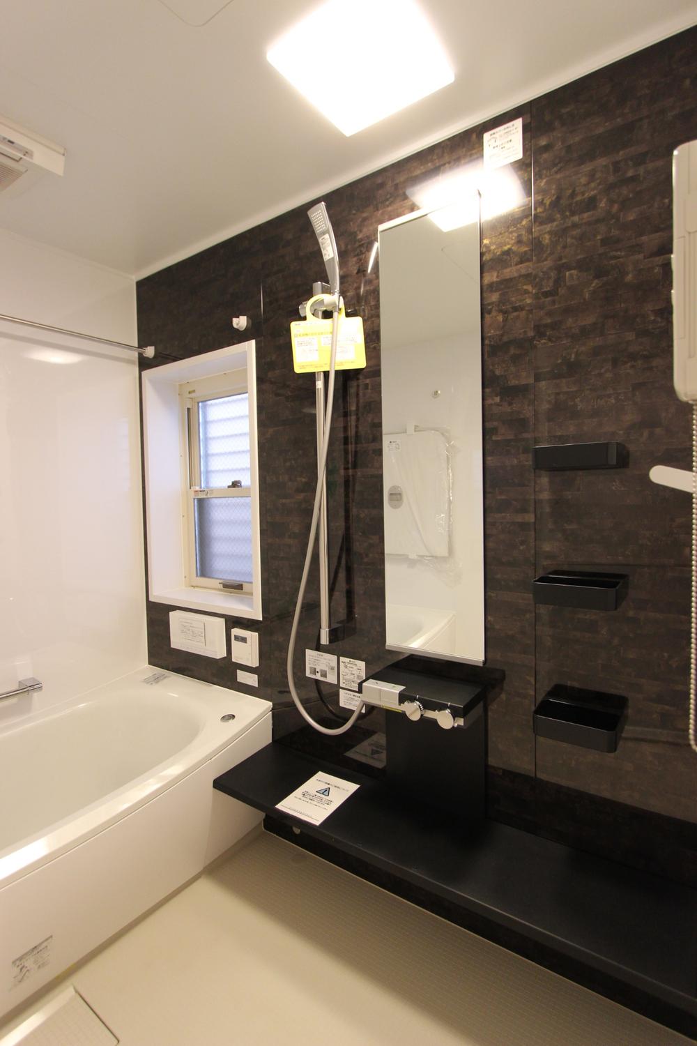 Bathroom. 1.25 square meters type of room, Bathroom TV