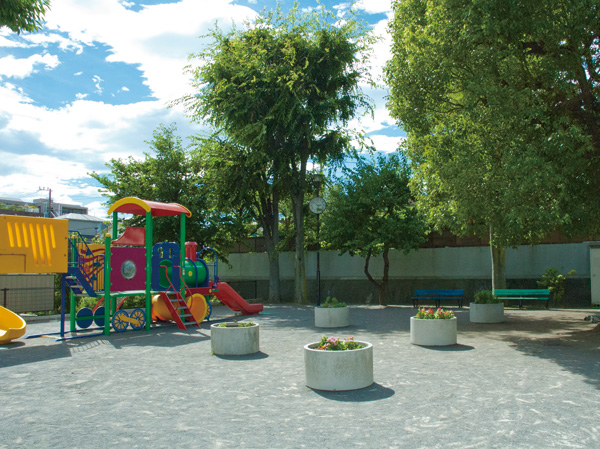 Surrounding environment. Municipal Unoki Sanchome children's park (5-minute walk / About 360m)