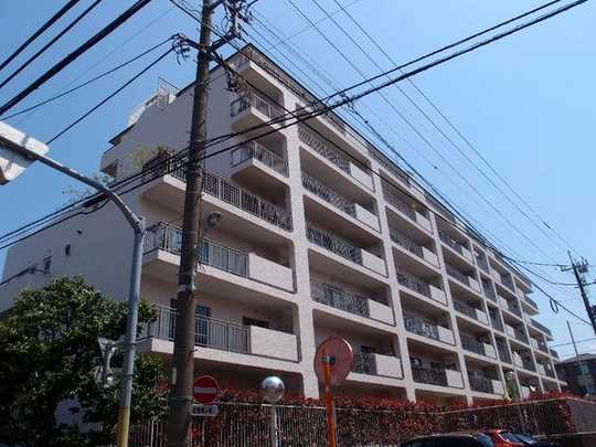 Local appearance photo. Takenaka construction, This apartment of Dai-ichi Life housing old sale.