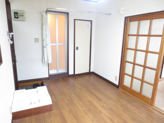 Living and room