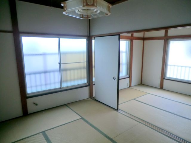 Living and room