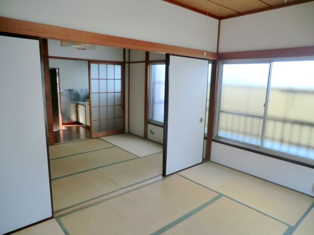 Living and room