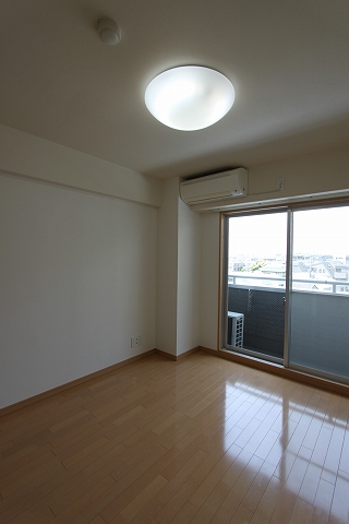 Other room space