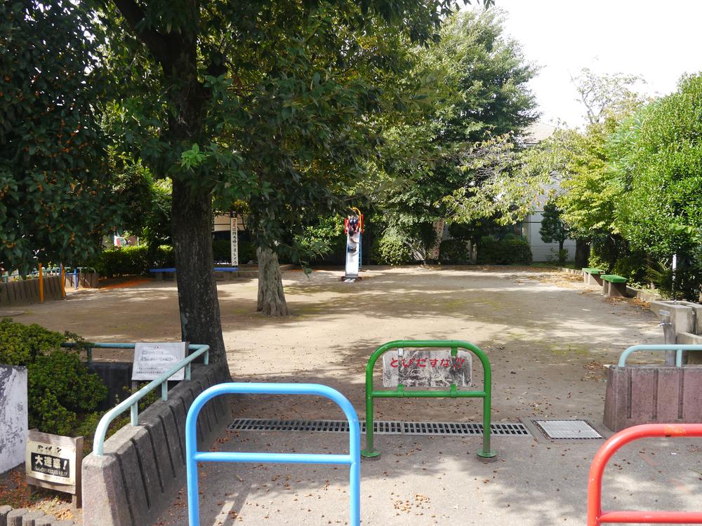 park. Municipal Kugahara 410m to the children's park  ※ Walk a fraction of the articles and is calculated in 1 minute = 80m.  ※ Surrounding environment photo of me is what was taken in 2013 October. 
