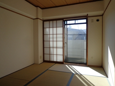 Other room space. It will be 6 Pledge Japanese-style room. 