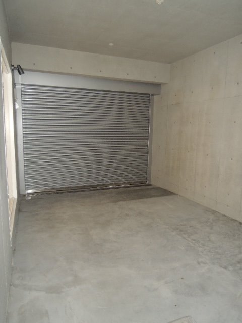 Parking lot