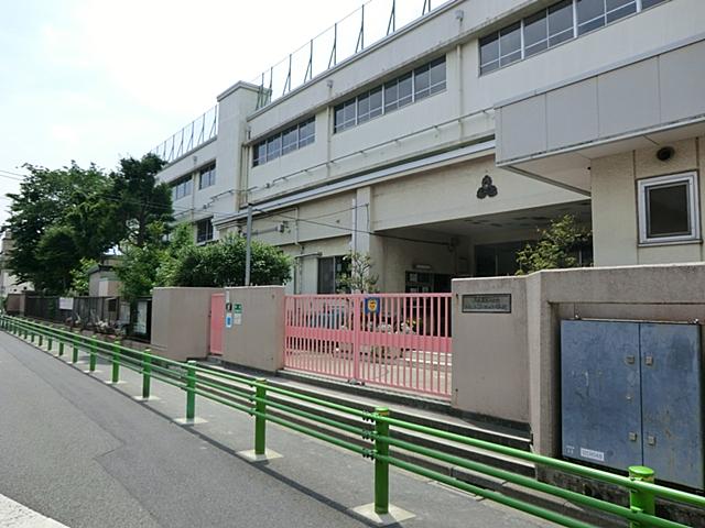 Primary school. Ota 550m to stand Ikegami second elementary school