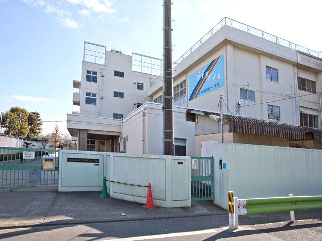 Primary school. School of 220m children to East Chofu first elementary school is also a distance of peace of mind.