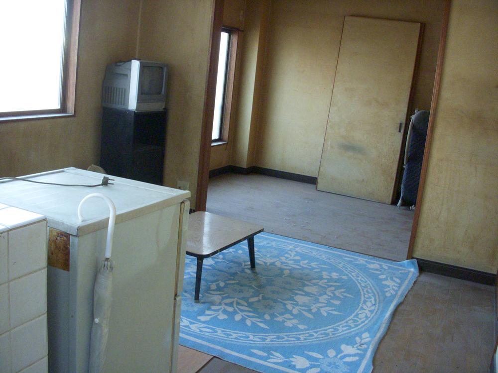 Bathroom. Room (May 2013) Shooting Office part