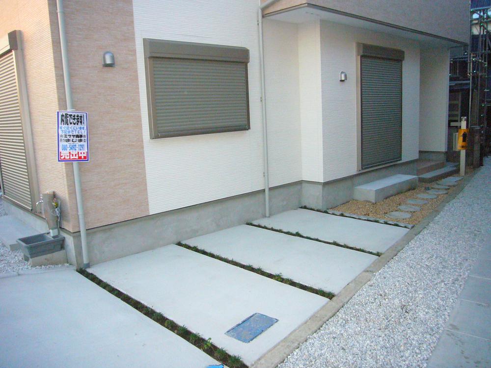 Parking lot. The company construction Large high roof vehicles OK