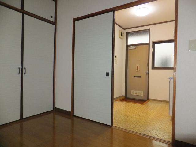 Living and room