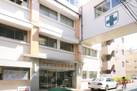 Hospital. Social care corporation Foundation Jin'ikai to Makitasogobyoin 447m