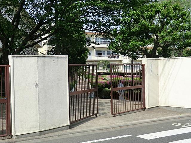 Junior high school. Ota Tatsuhigashi Chofu until junior high school 630m