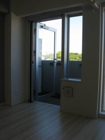 Living and room