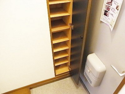 Other Equipment. Cupboard storage