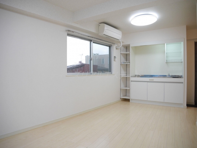 Living and room