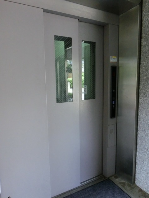 Other common areas. There Elevator