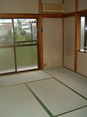 Living and room. Japanese-style room 6 quires