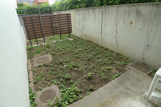 Balcony. Garden